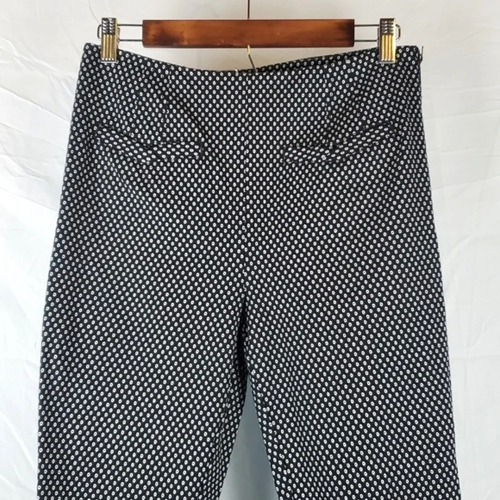 Anthropologie The Essential Slim Black and White‎ Pants